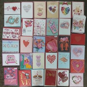 75 Papyrus & Hallmark Signature Cards for Valentine's Day